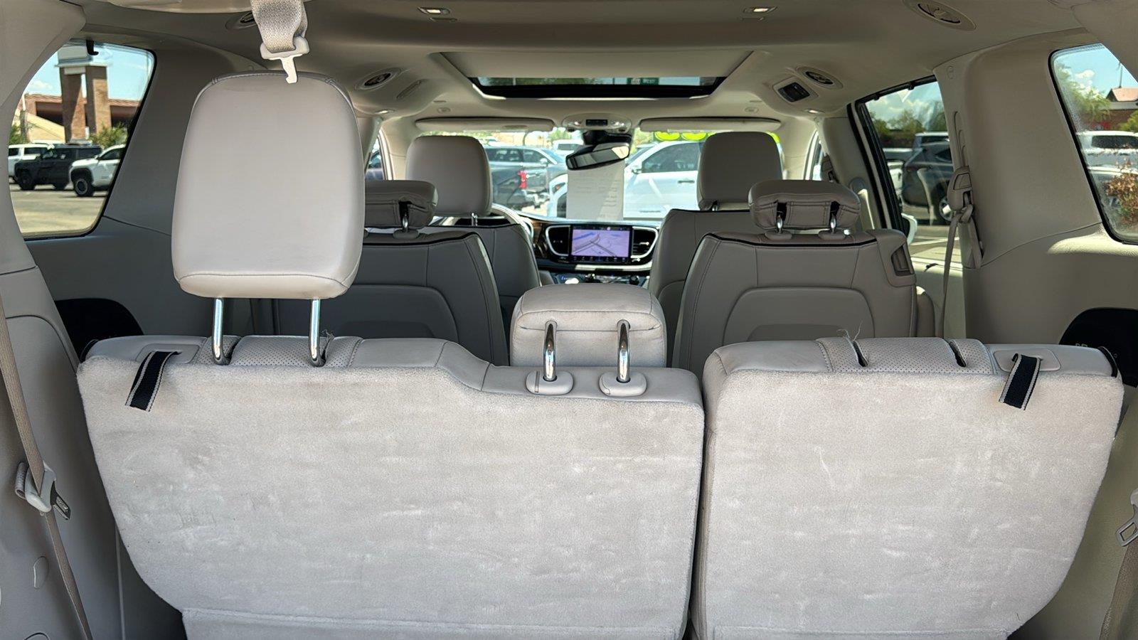 Used 2021 Chrysler Pacifica Van