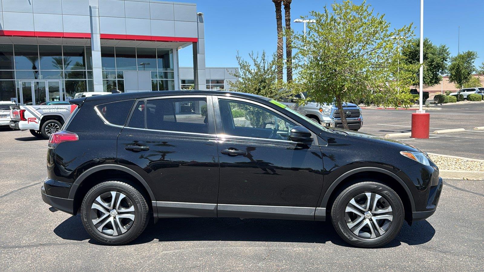 Used 2018 Toyota RAV4 SUV