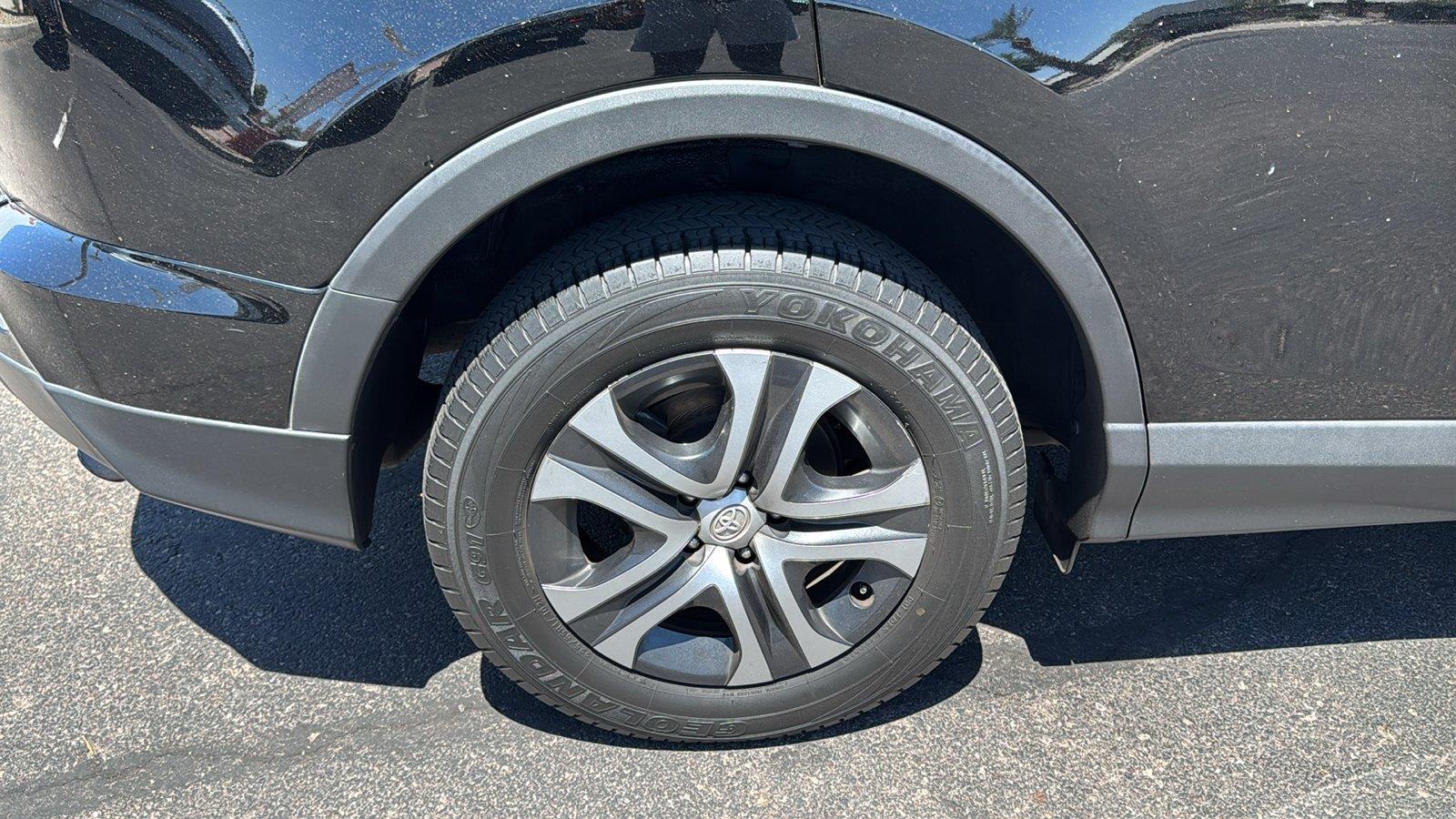 Used 2018 Toyota RAV4 SUV