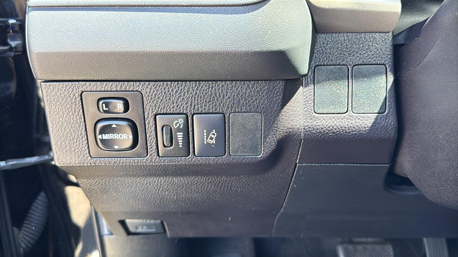 Used 2018 Toyota RAV4 SUV
