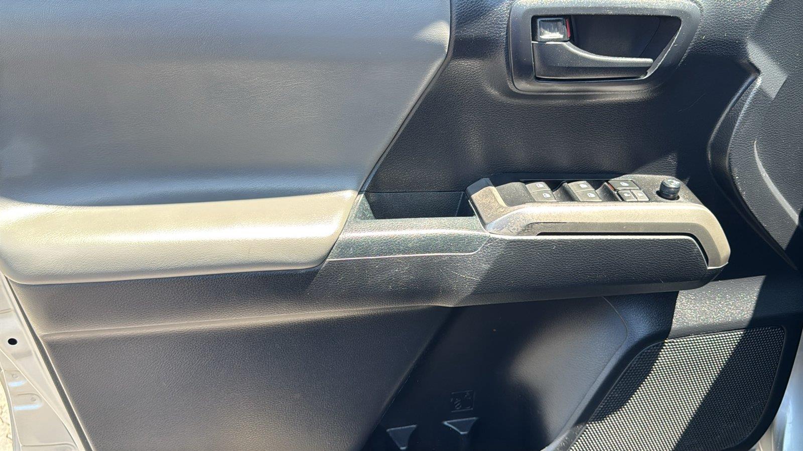 Used 2021 Toyota Tacoma Truck