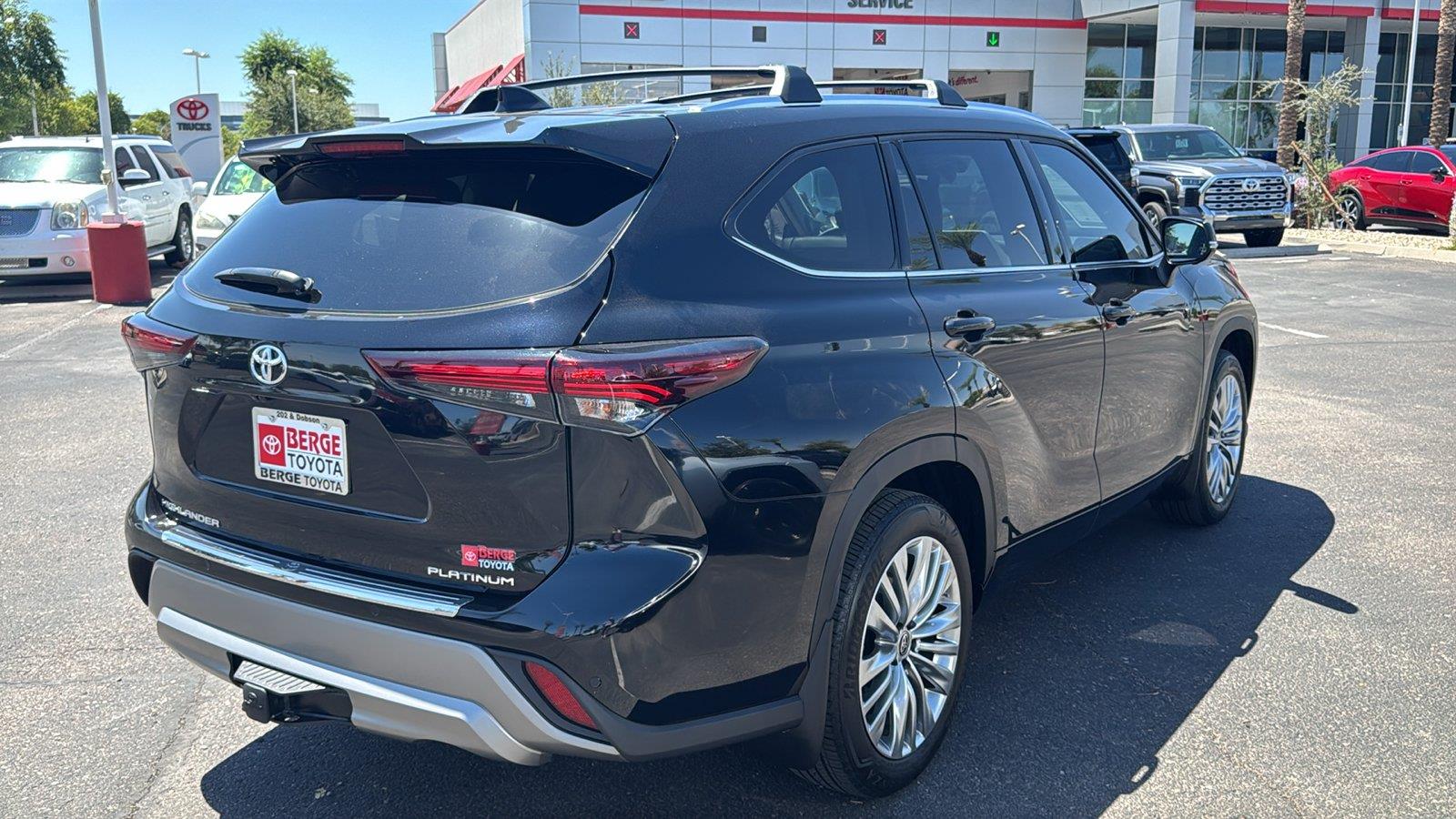 Used 2024 Toyota Highlander SUV