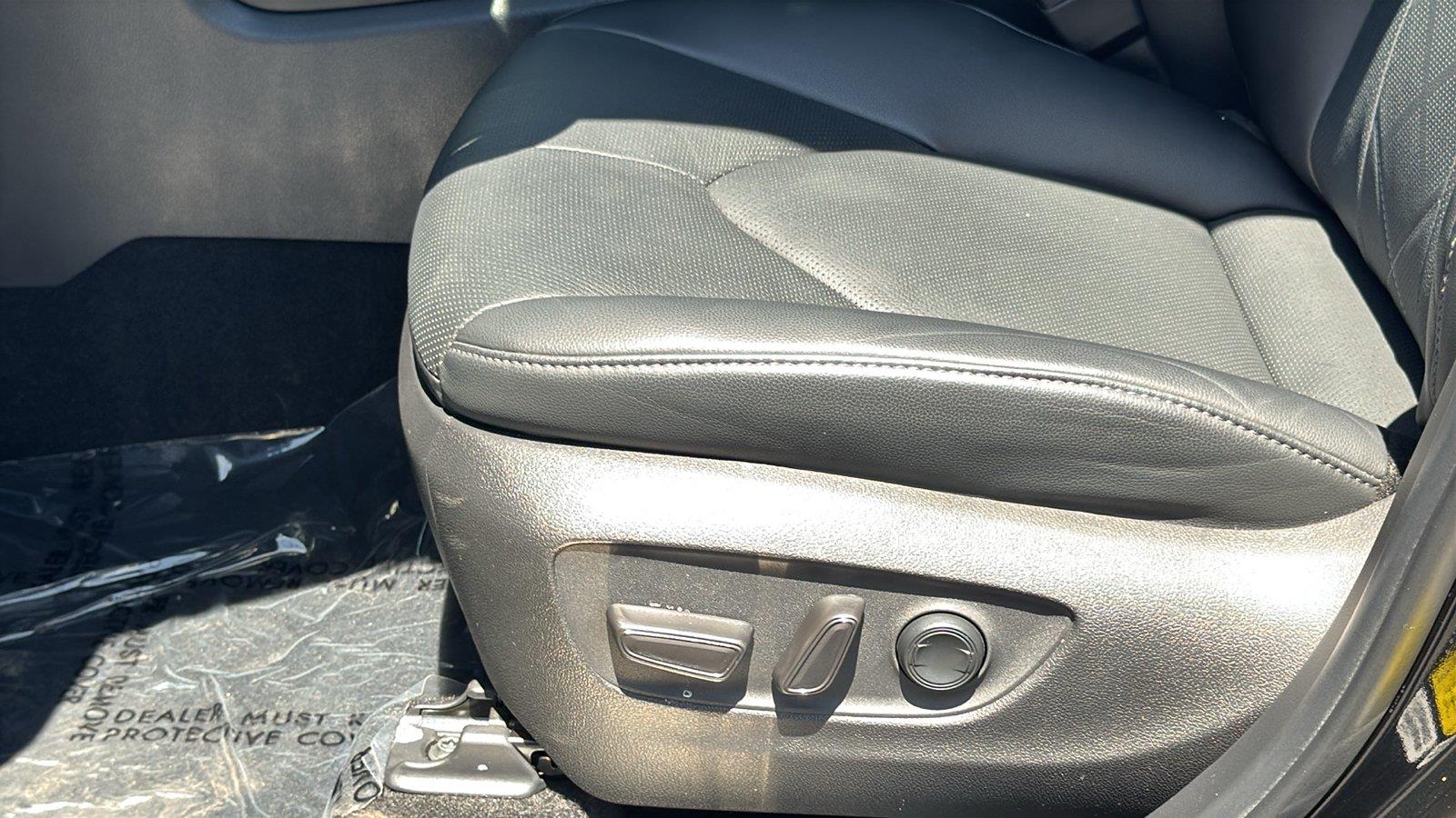 Used 2024 Toyota Highlander SUV