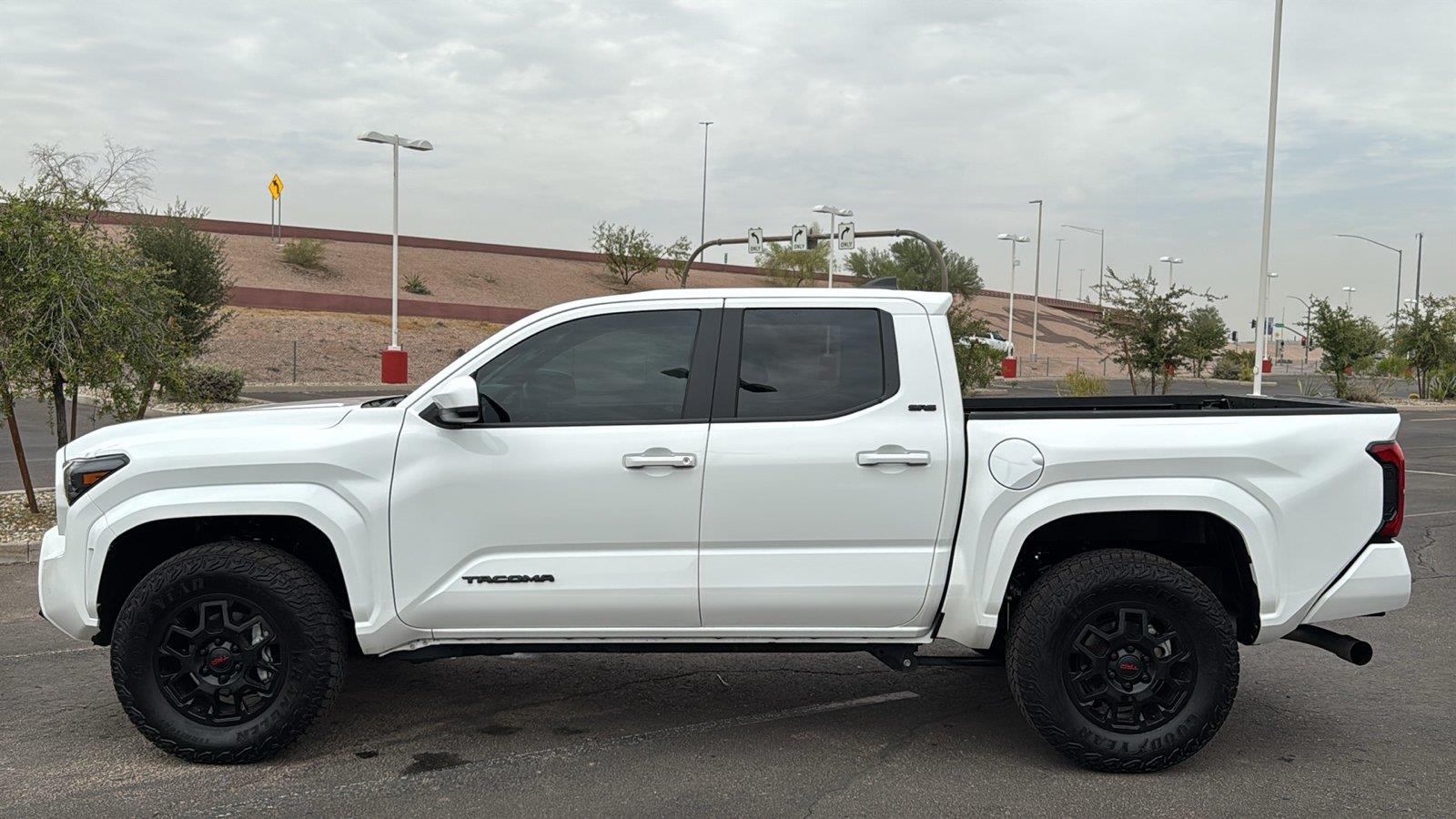 Used 2025 Toyota Tacoma Truck