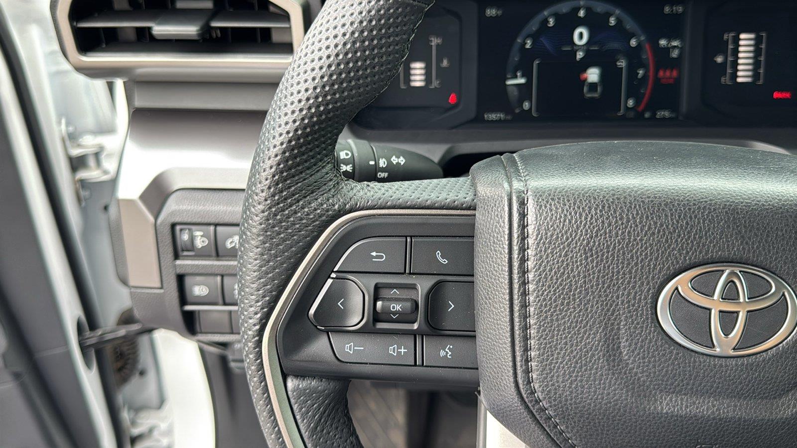 Used 2025 Toyota Tacoma Truck