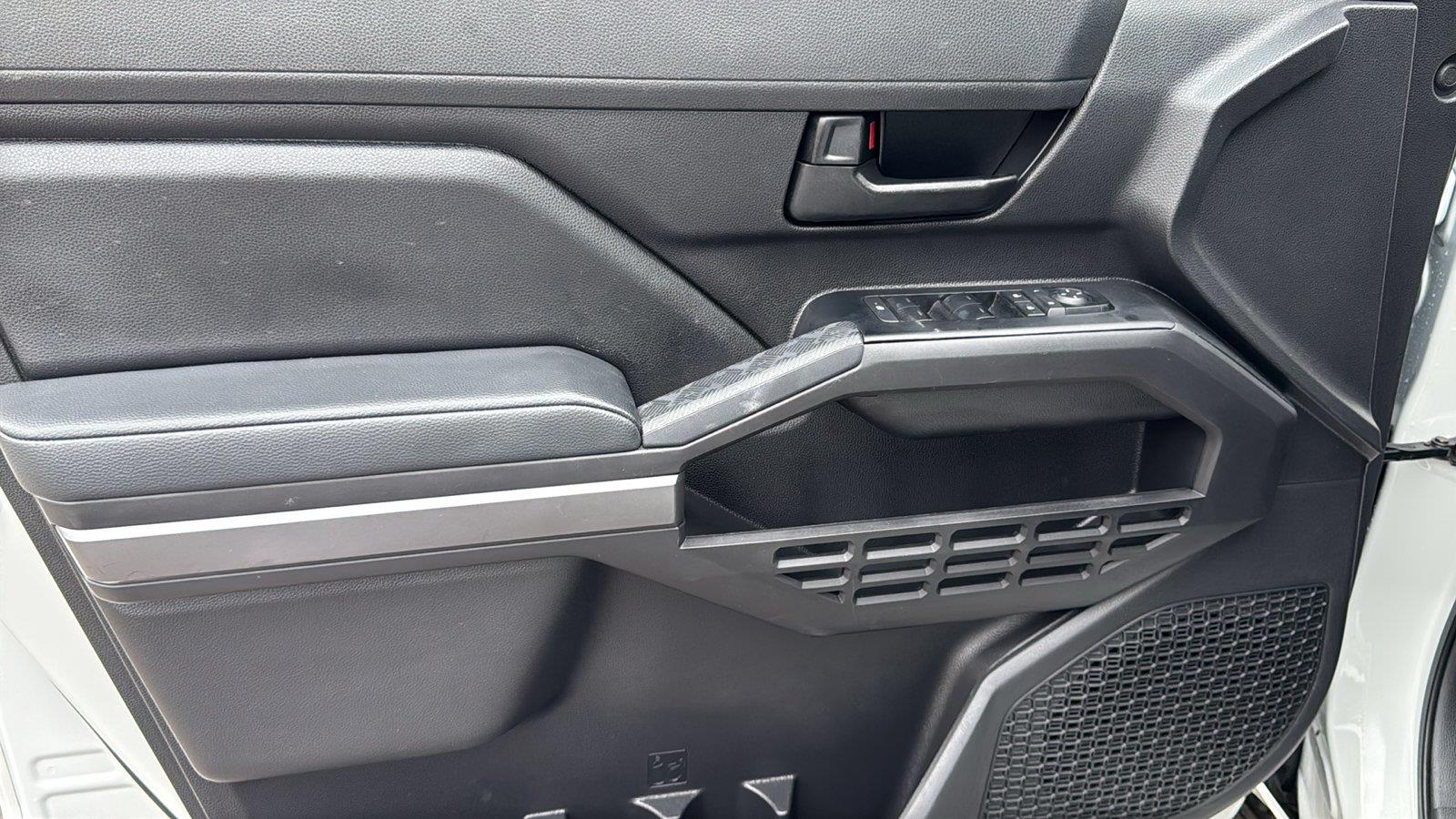 Used 2025 Toyota Tacoma Truck