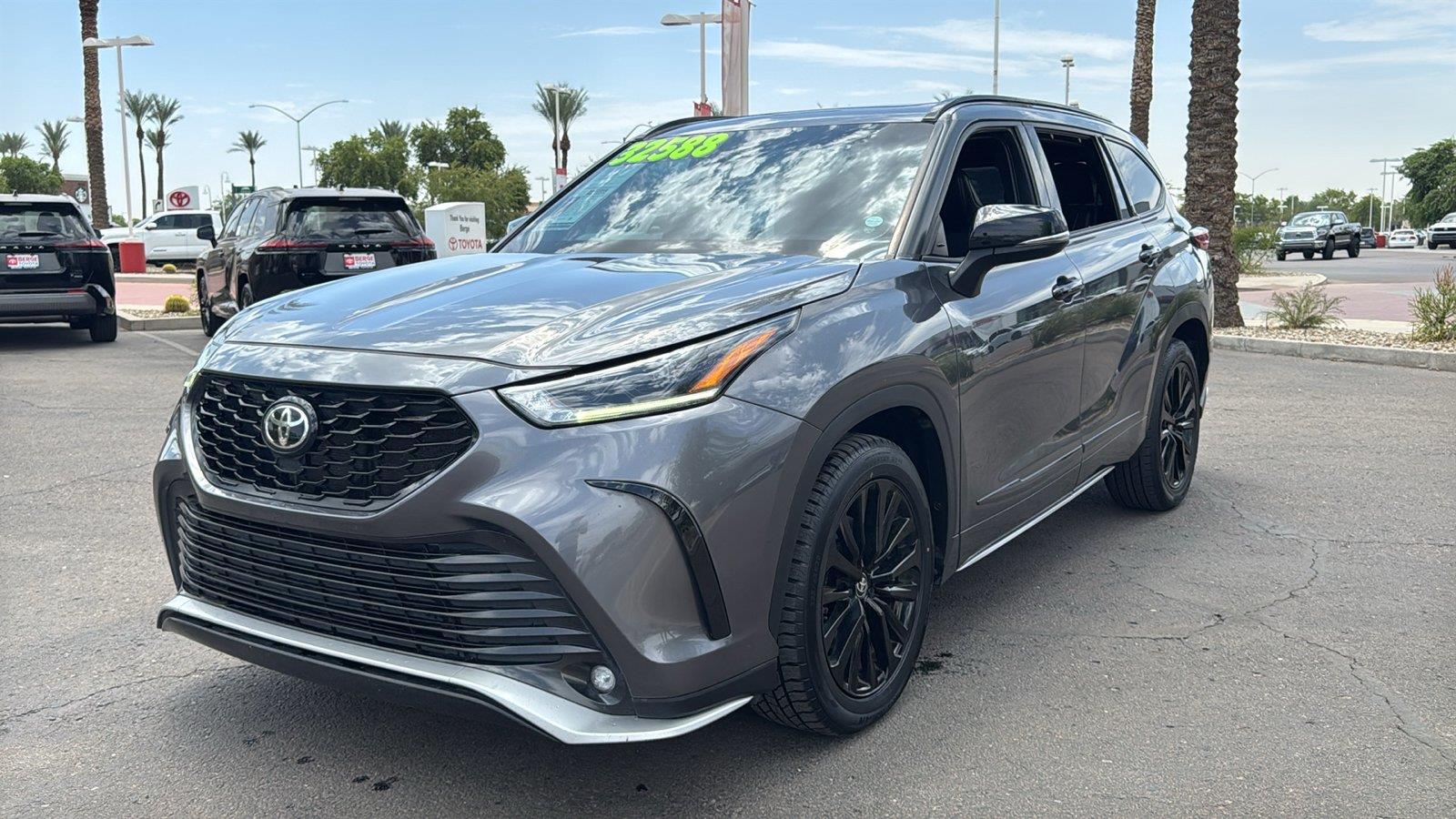 Used 2023 Toyota Highlander SUV