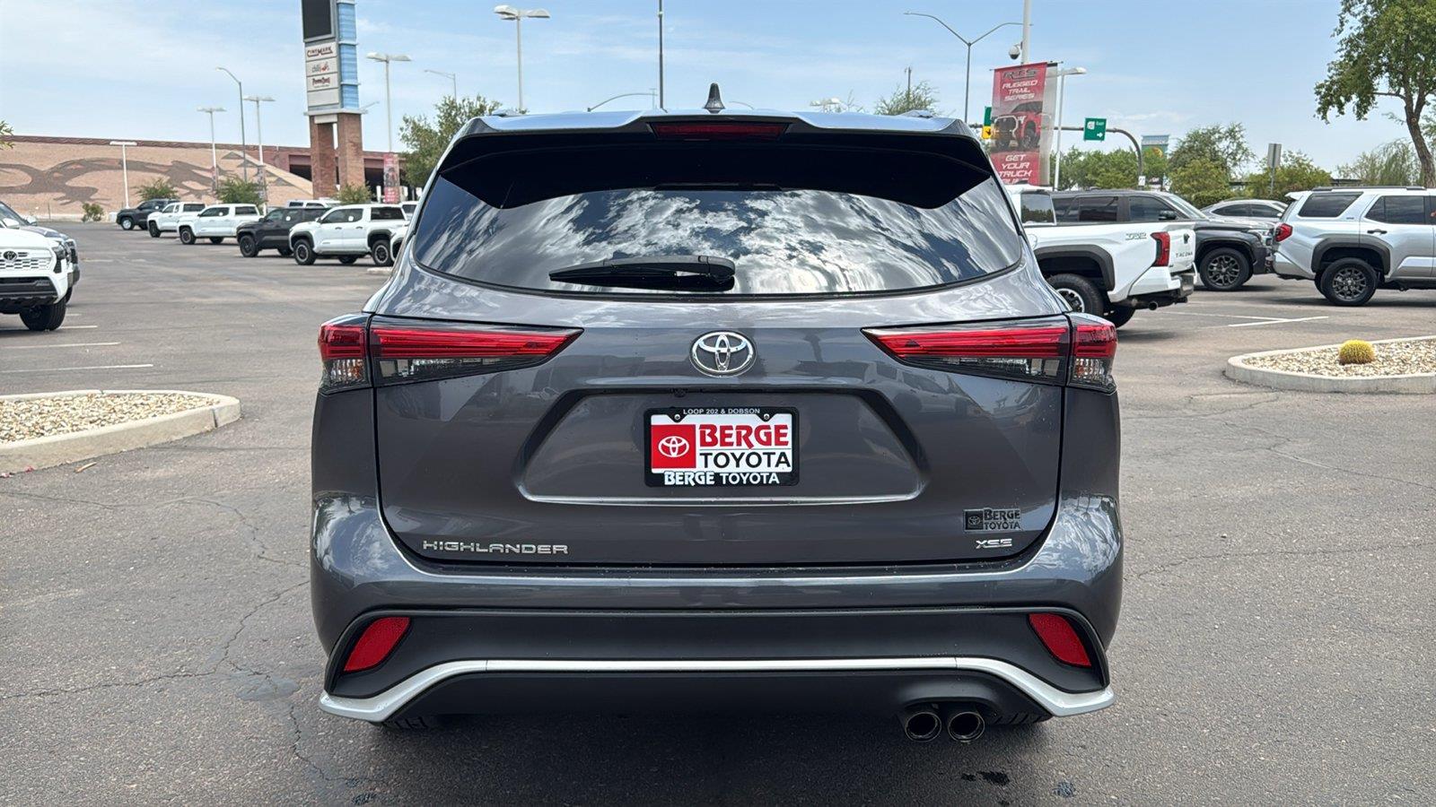 Used 2023 Toyota Highlander SUV