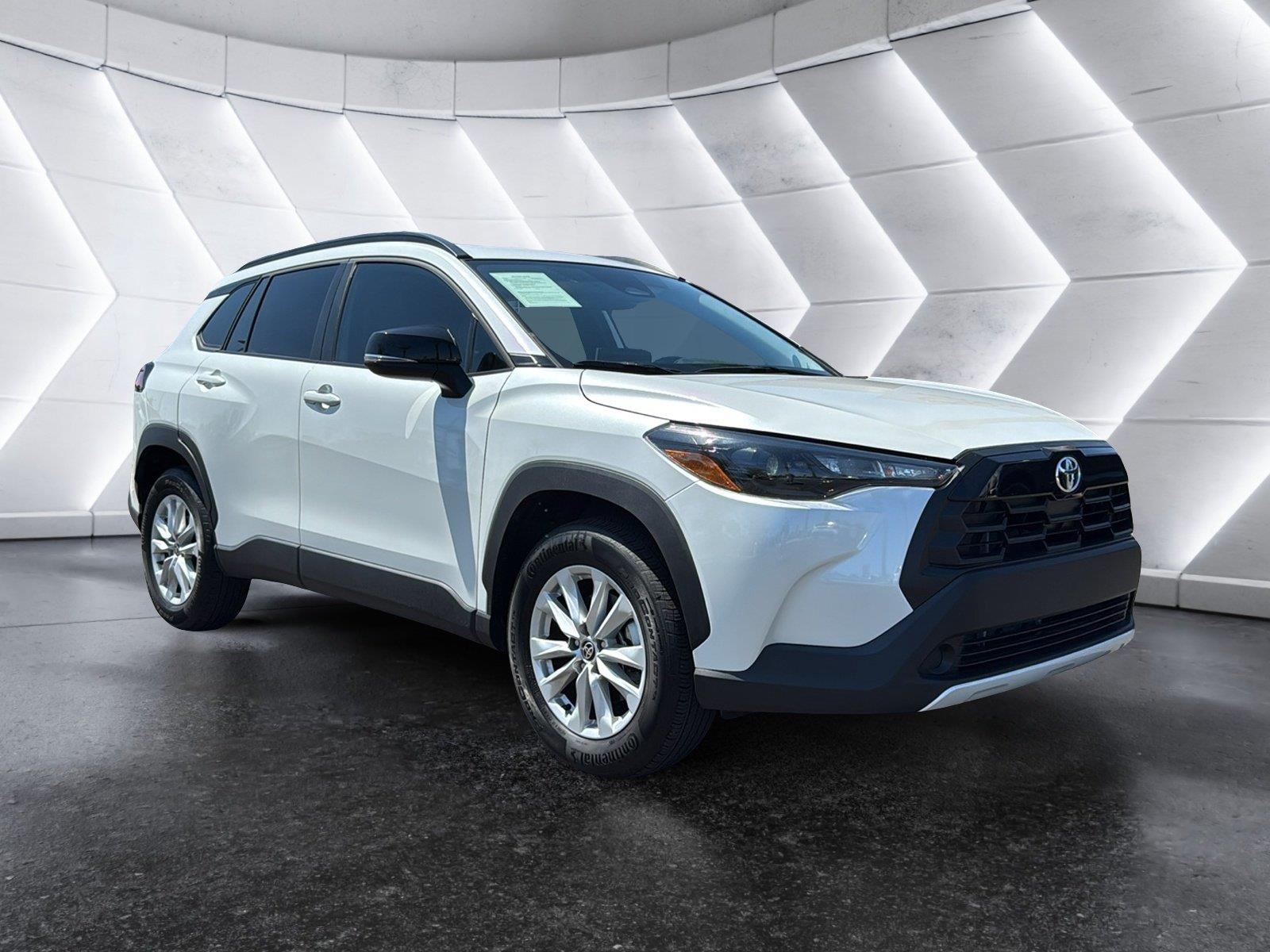 White (Wind Chill Pearl) 2026 Toyota Corolla Cross SUV / Crossover All-Wheel Drive Continuously Variable Transmission
