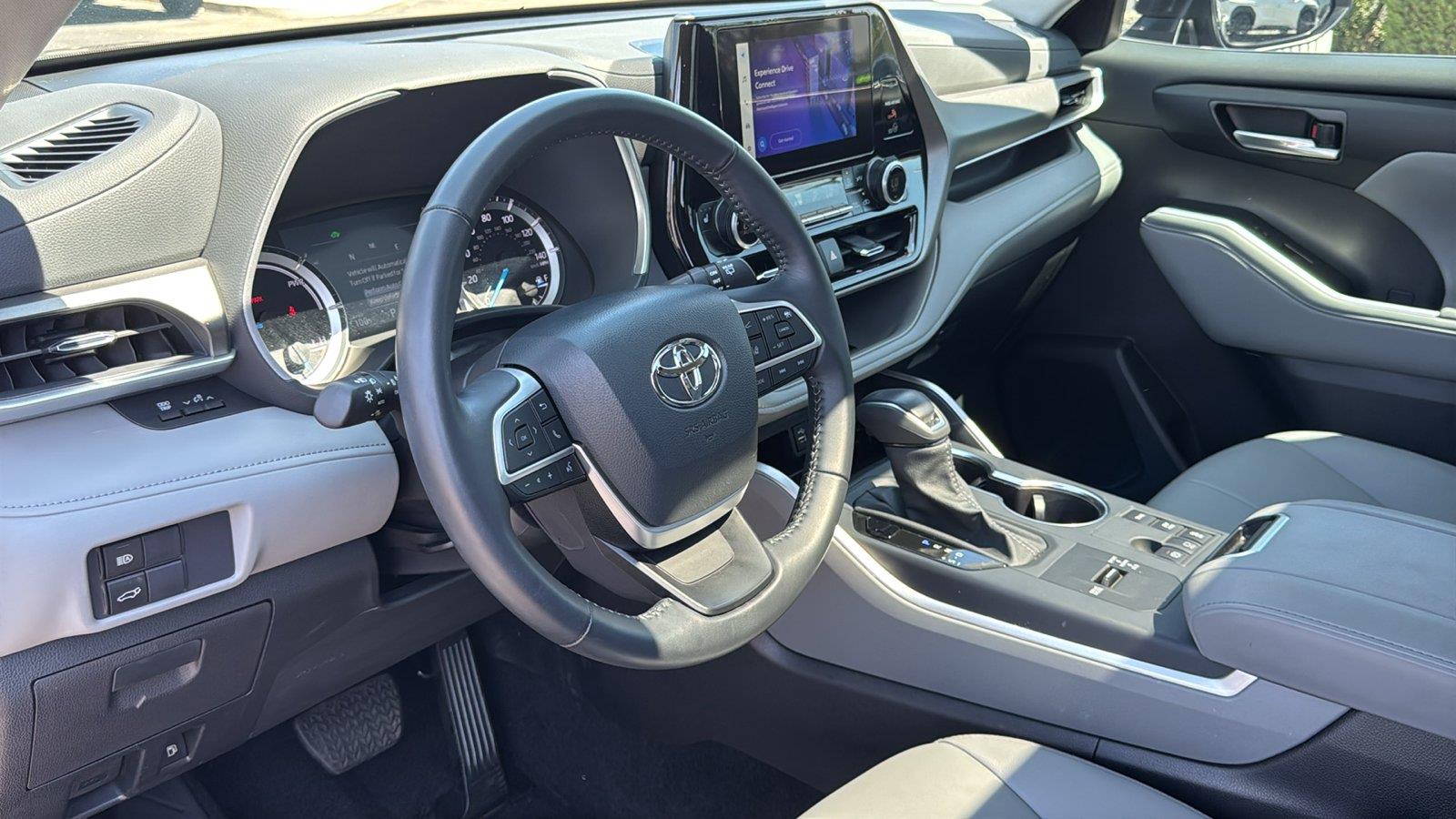 Used 2026 Toyota Highlander SUV