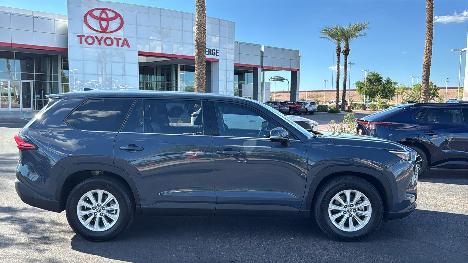 Used 2024 Toyota Grand Highlander SUV
