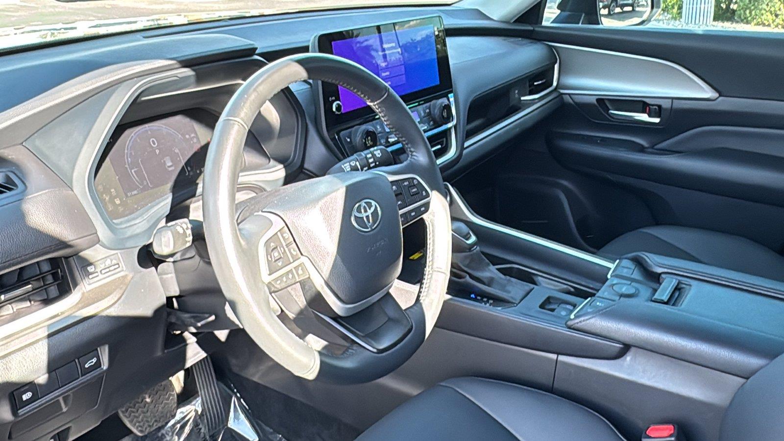 Used 2024 Toyota Grand Highlander SUV