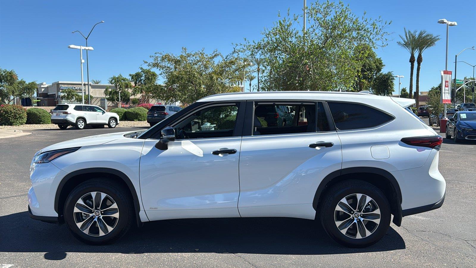 Used 2026 Toyota Highlander SUV