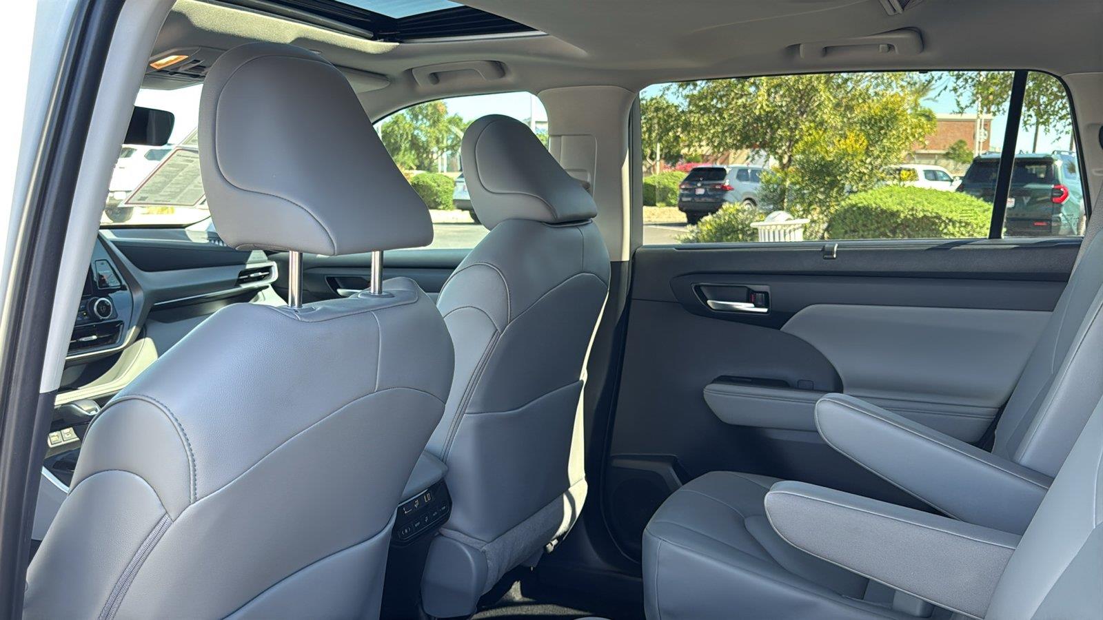 Used 2026 Toyota Highlander SUV