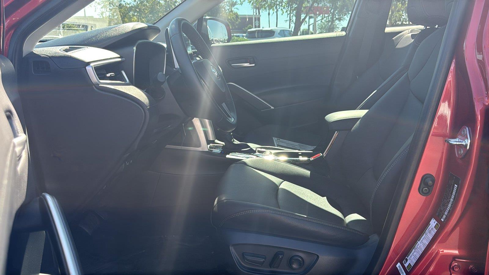 Used 2025 Toyota Corolla Cross SUV