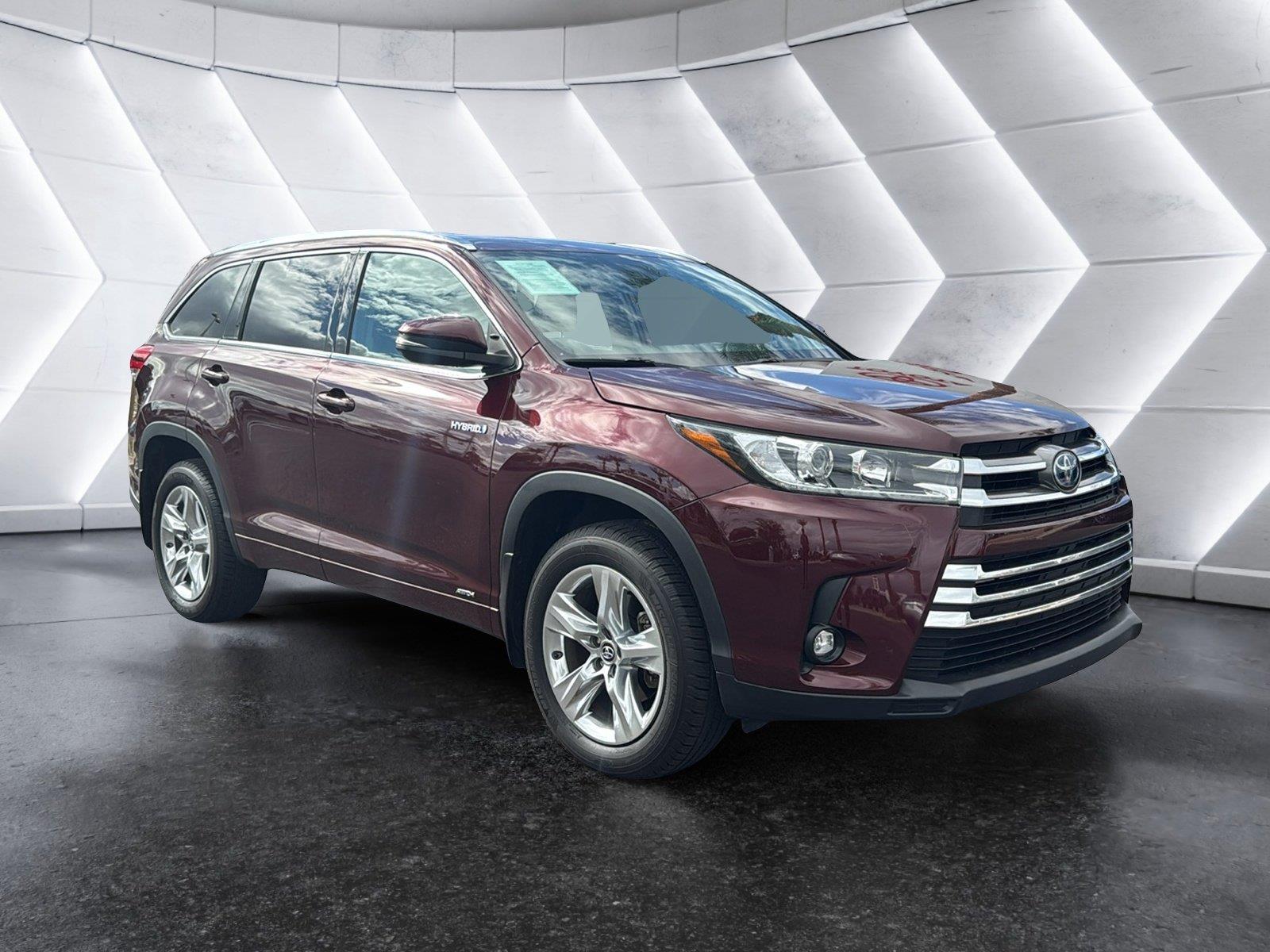 Ooh La La Rouge Mica 2019 Toyota Highlander Hybrid SUV / Crossover All-Wheel Drive Continuously Variable Transmission