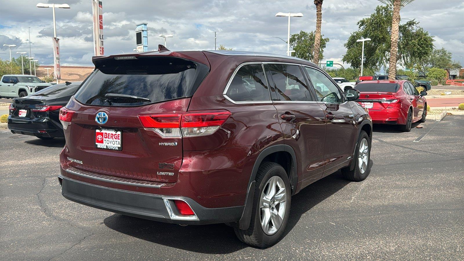 Used 2019 Toyota Highlander Hybrid SUV