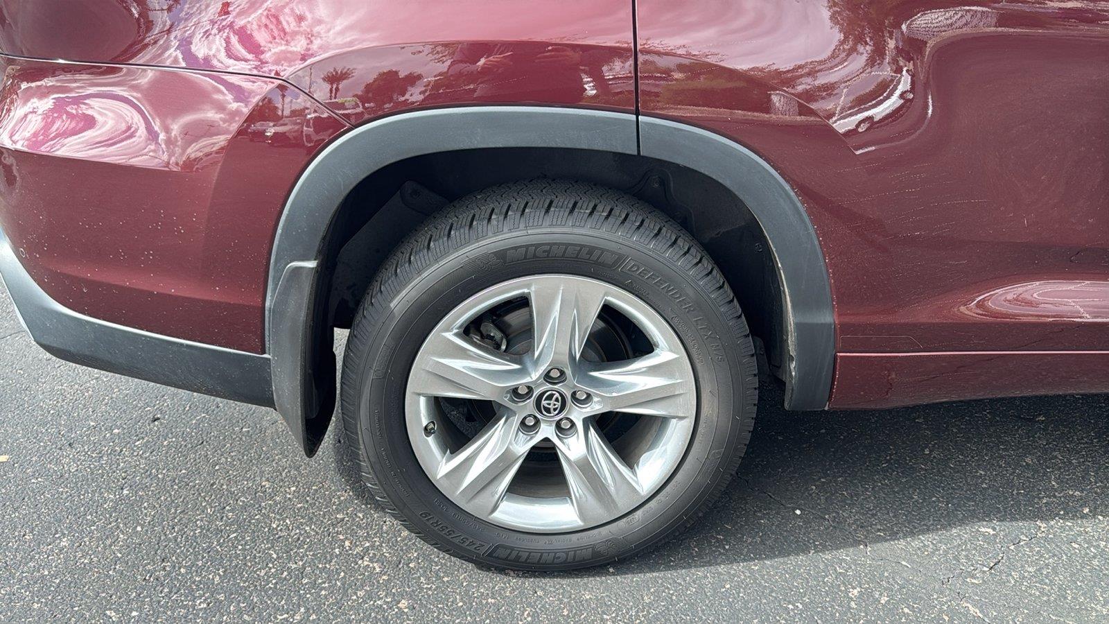 Used 2019 Toyota Highlander Hybrid SUV