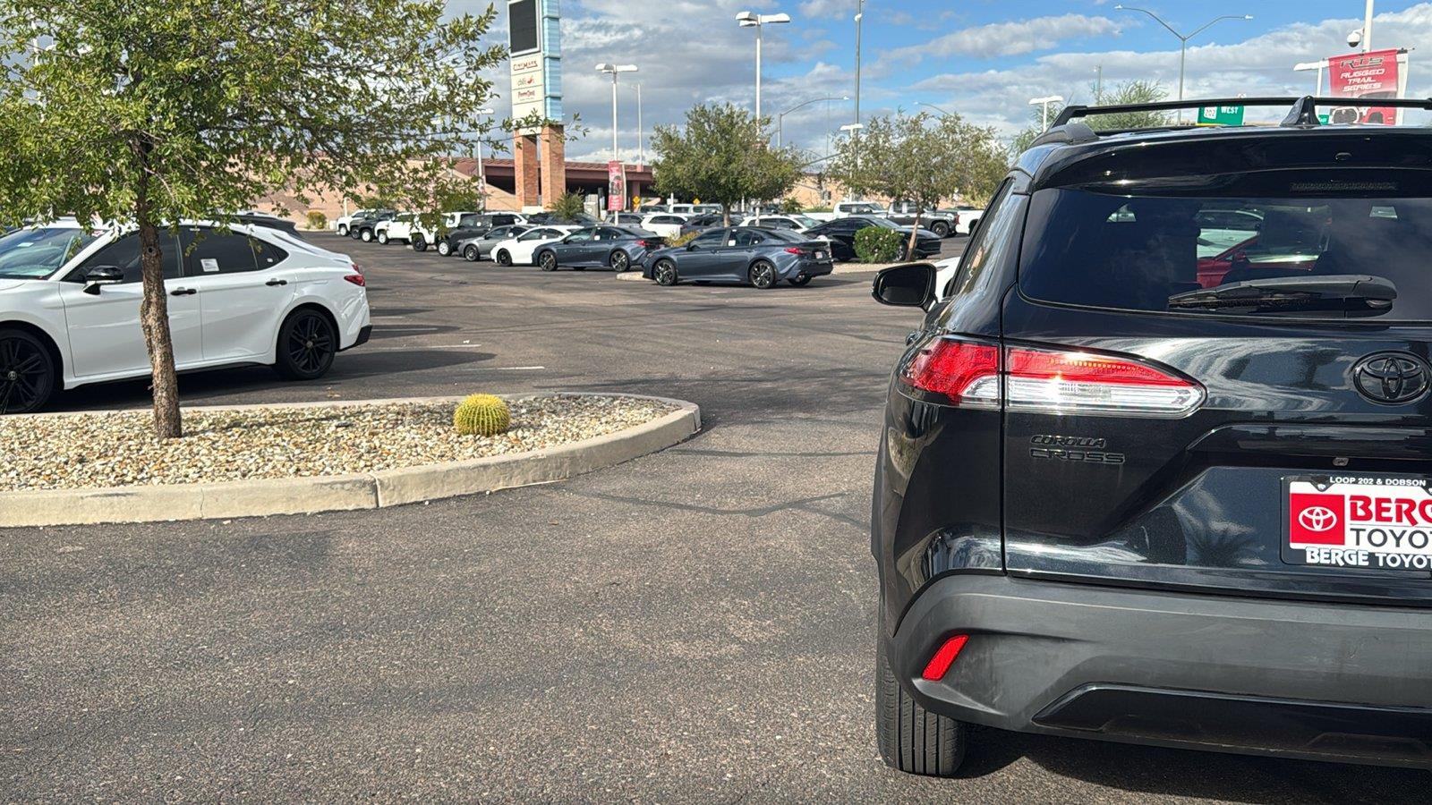 Used 2023 Toyota Corolla Cross SUV