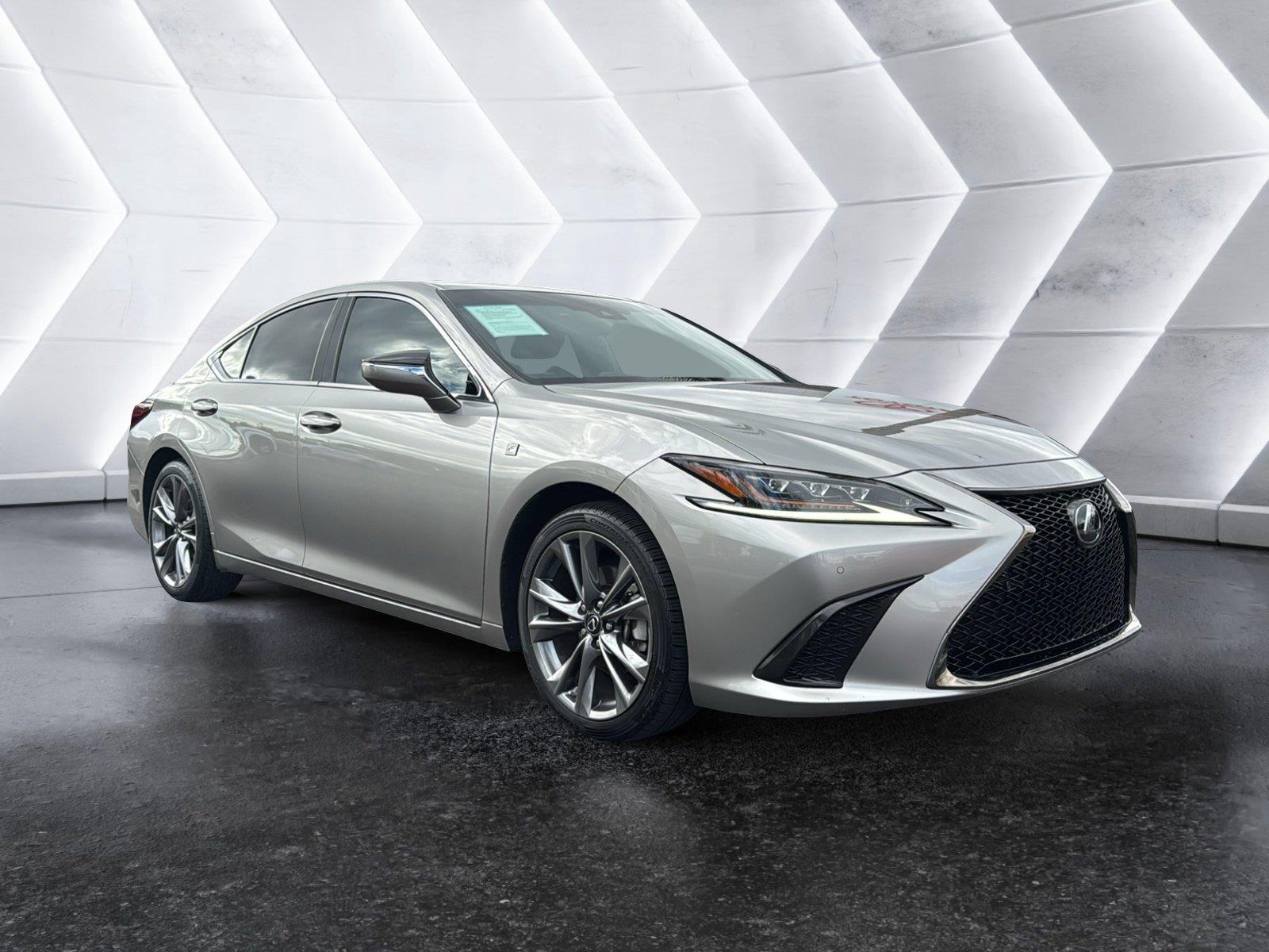 2021 Lexus ES