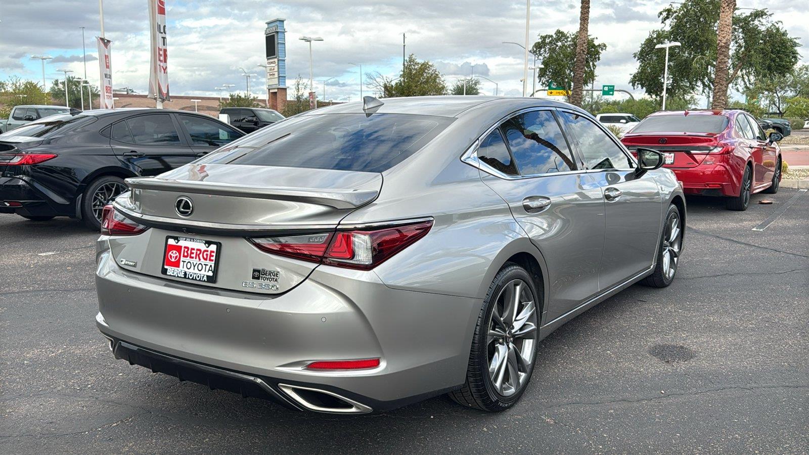 Used 2021 Lexus ES Sedan