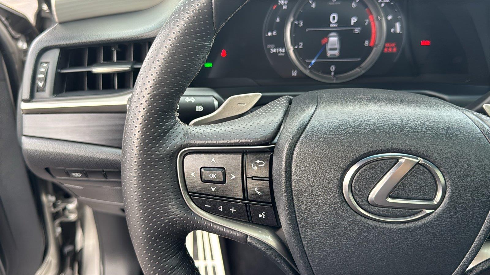 Used 2021 Lexus ES Sedan