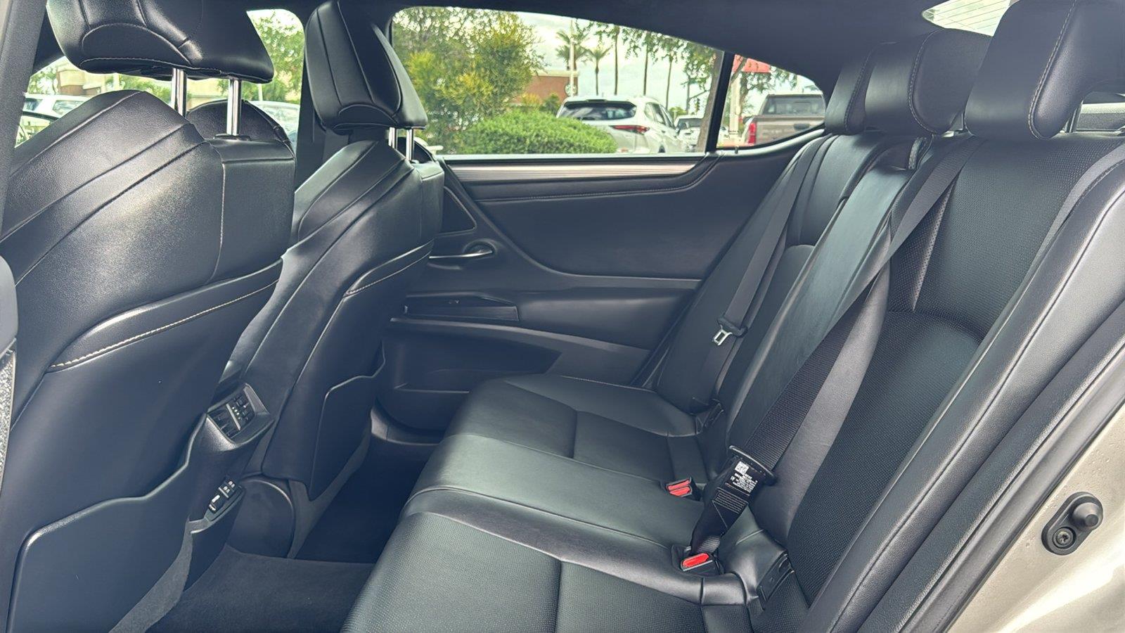 Used 2021 Lexus ES Sedan