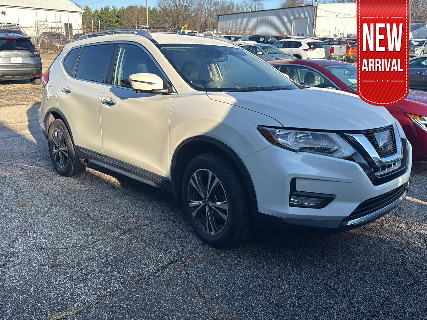 Pearl White 2017 Nissan Rogue SL AWD SUV / Crossover All-Wheel Drive Continuously Variable Transmission