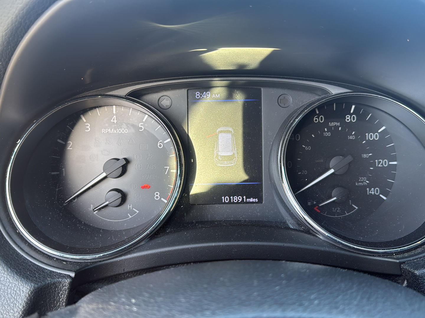 View vehicle photo 5