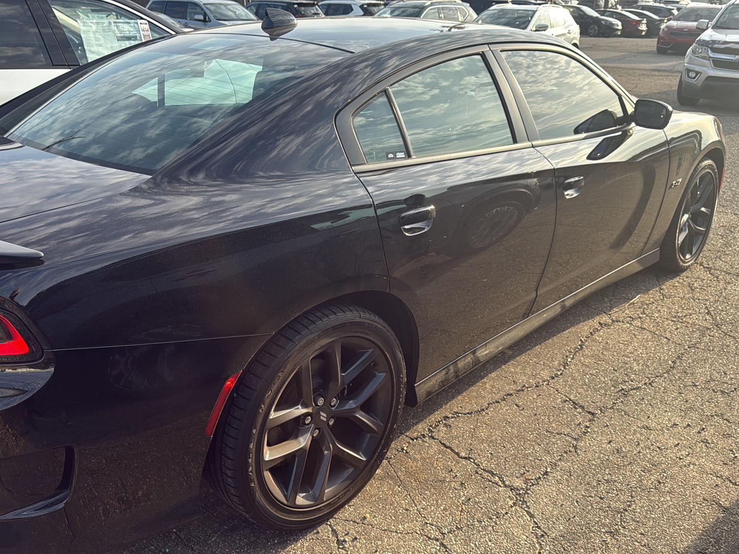 View vehicle photo 7