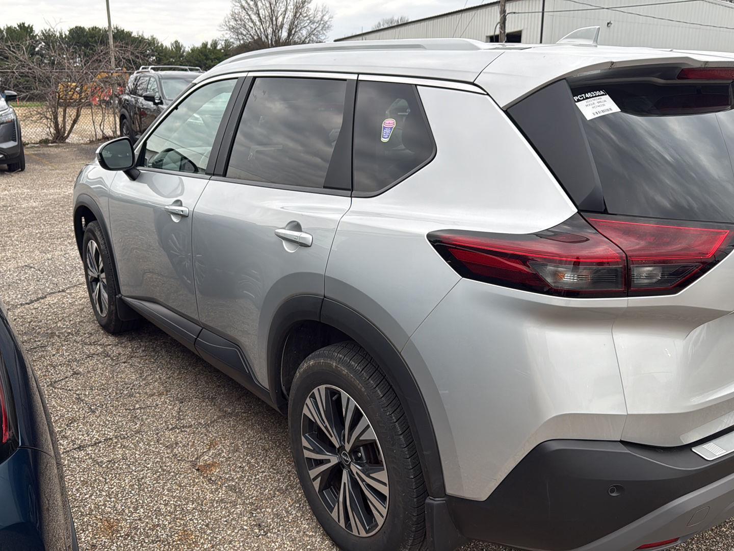 View vehicle photo 6