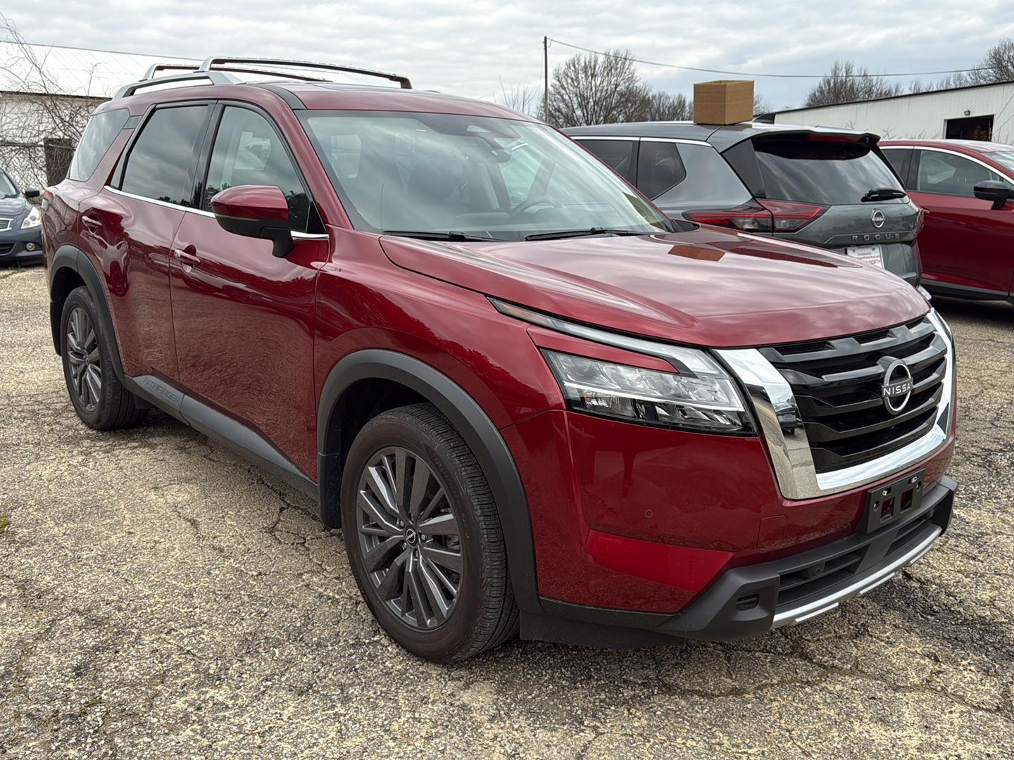 Red (Scarlet Ember Tintcoat) 2023 Nissan Pathfinder SL 4WD SUV / Crossover All-Wheel Drive Automatic