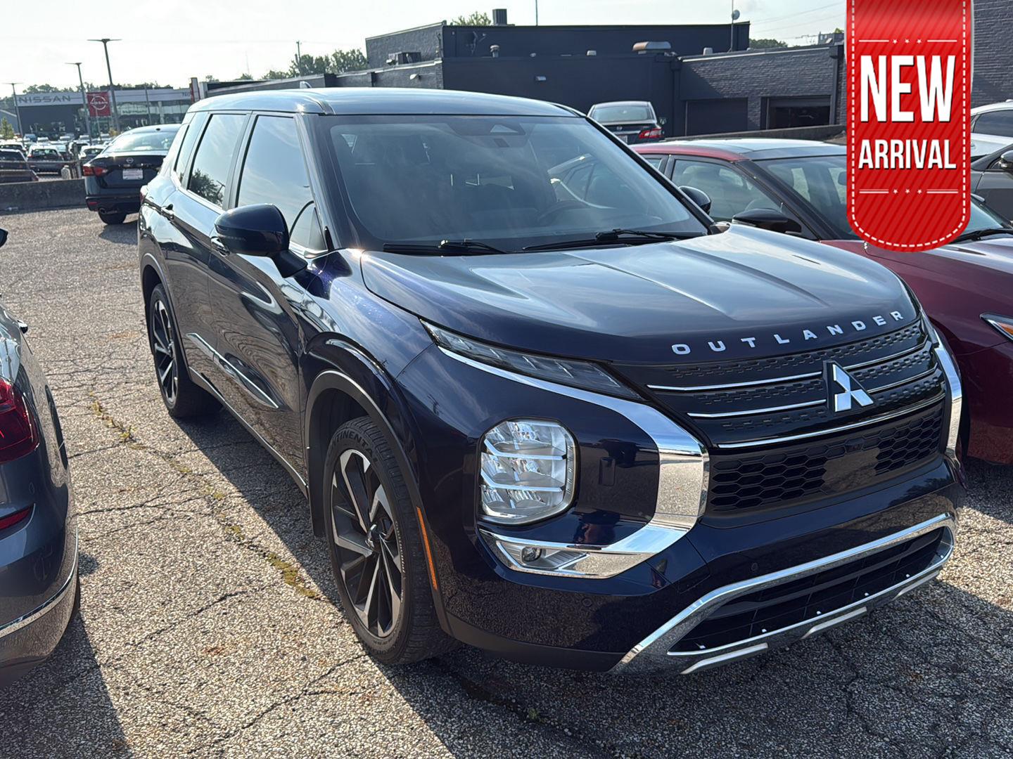 Cosmic Blue Metallic 2022 Mitsubishi Outlander SUV / Crossover All-Wheel Drive Continuously Variable Transmission