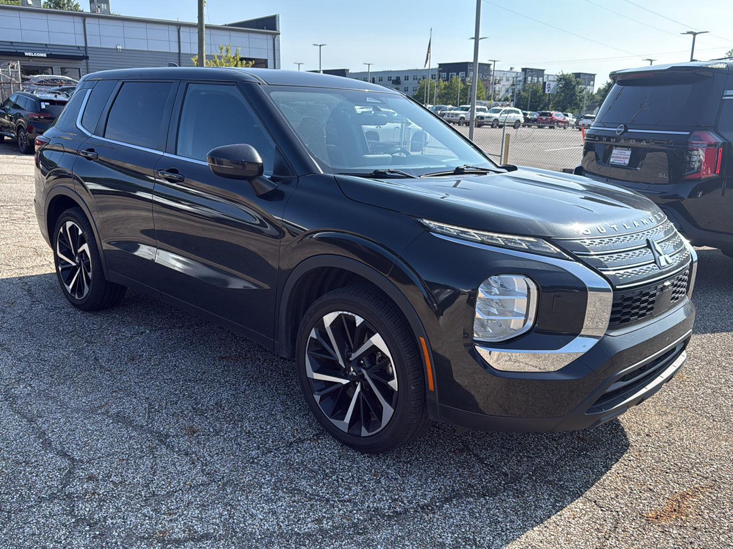 Black Diamond 2022 Mitsubishi Outlander SUV / Crossover All-Wheel Drive Continuously Variable Transmission