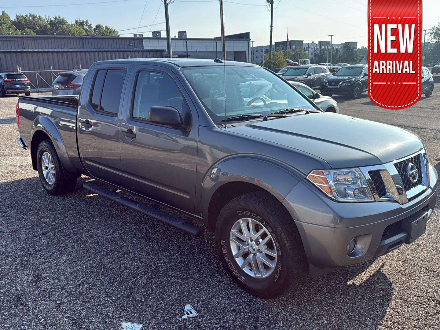 Gray (Gun Metallic) 2016 Nissan Frontier Pickup Truck Four-Wheel Drive Automatic