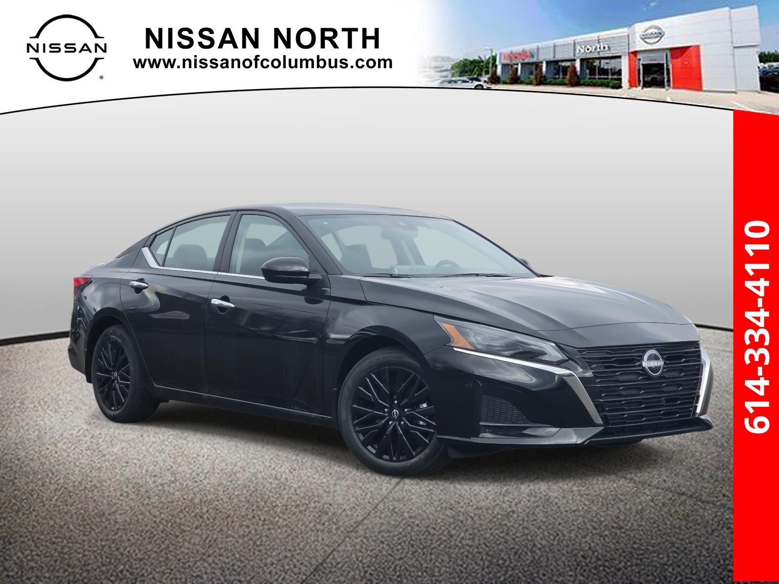 Super Black 2025 Nissan Altima 2.5 SV FWD Sedan Front-Wheel Drive Continuously Variable Transmission