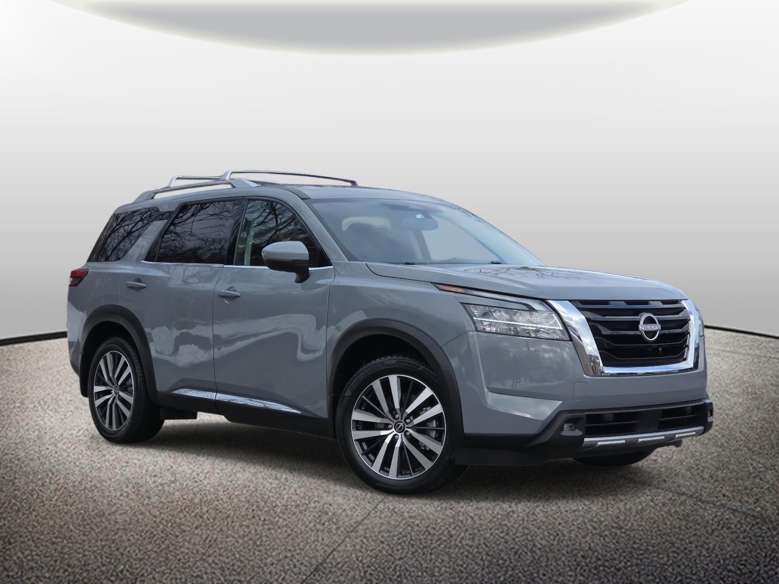 2022 Nissan Pathfinder Platinum 4WD