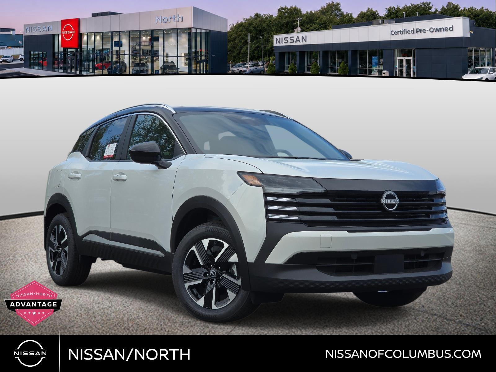 Aspen White Tricoat/Super Black 2026 Nissan Kicks SUV / Crossover All-Wheel Drive Continuously Variable Transmission