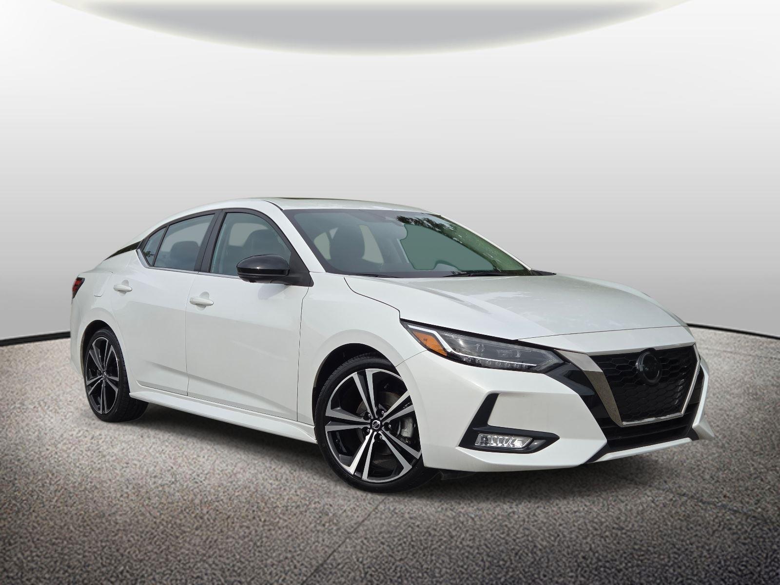 Aspen White TriCoat Pearl 2022 Nissan Sentra SR FWD Sedan Front-Wheel Drive Continuously Variable Transmission