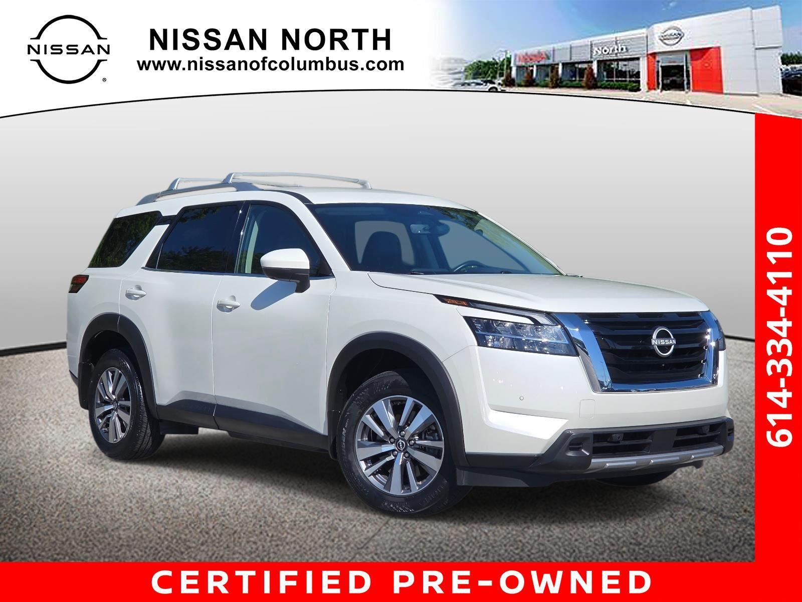 Pearl White Tricoat 2024 Nissan Pathfinder SL 4WD SUV / Crossover All-Wheel Drive Automatic