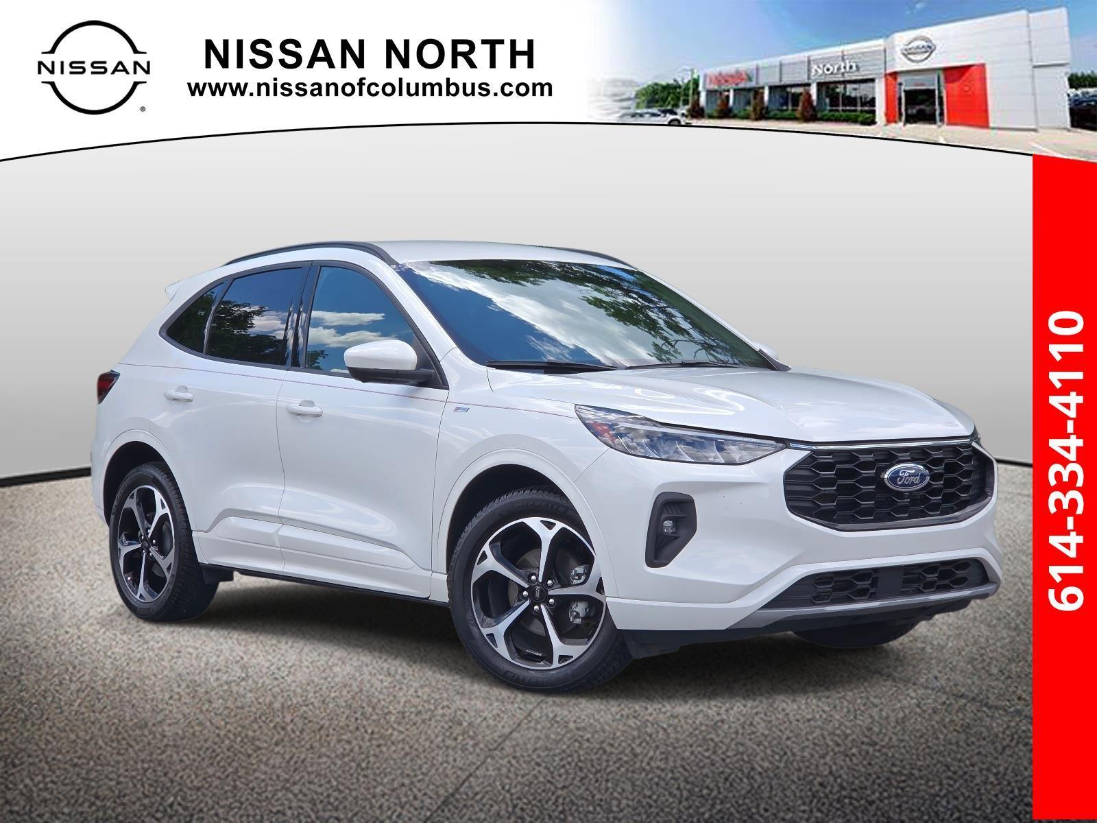 Star White Metallic Tri-Coat 2023 Ford Escape SUV / Crossover All-Wheel Drive Continuously Variable Transmission