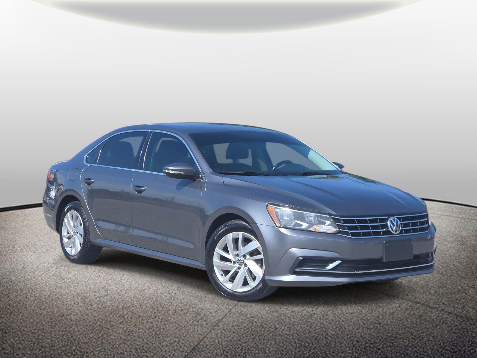 2018 Volkswagen Passat 2.0T SE FWD
