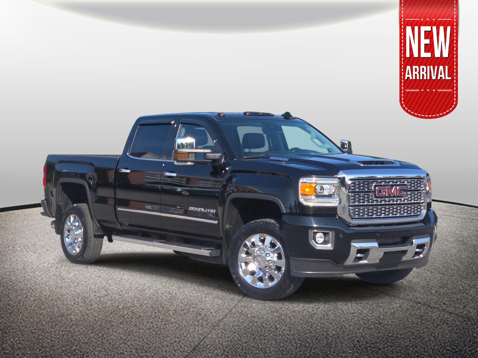 Onyx Black 2018 GMC Sierra 2500HD Pickup Truck Four-Wheel Drive 6-Speed Automatic