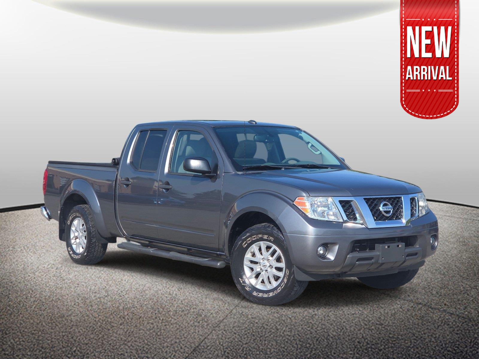 Gray (Gun Metallic) 2016 Nissan Frontier Pickup Truck Four-Wheel Drive Automatic