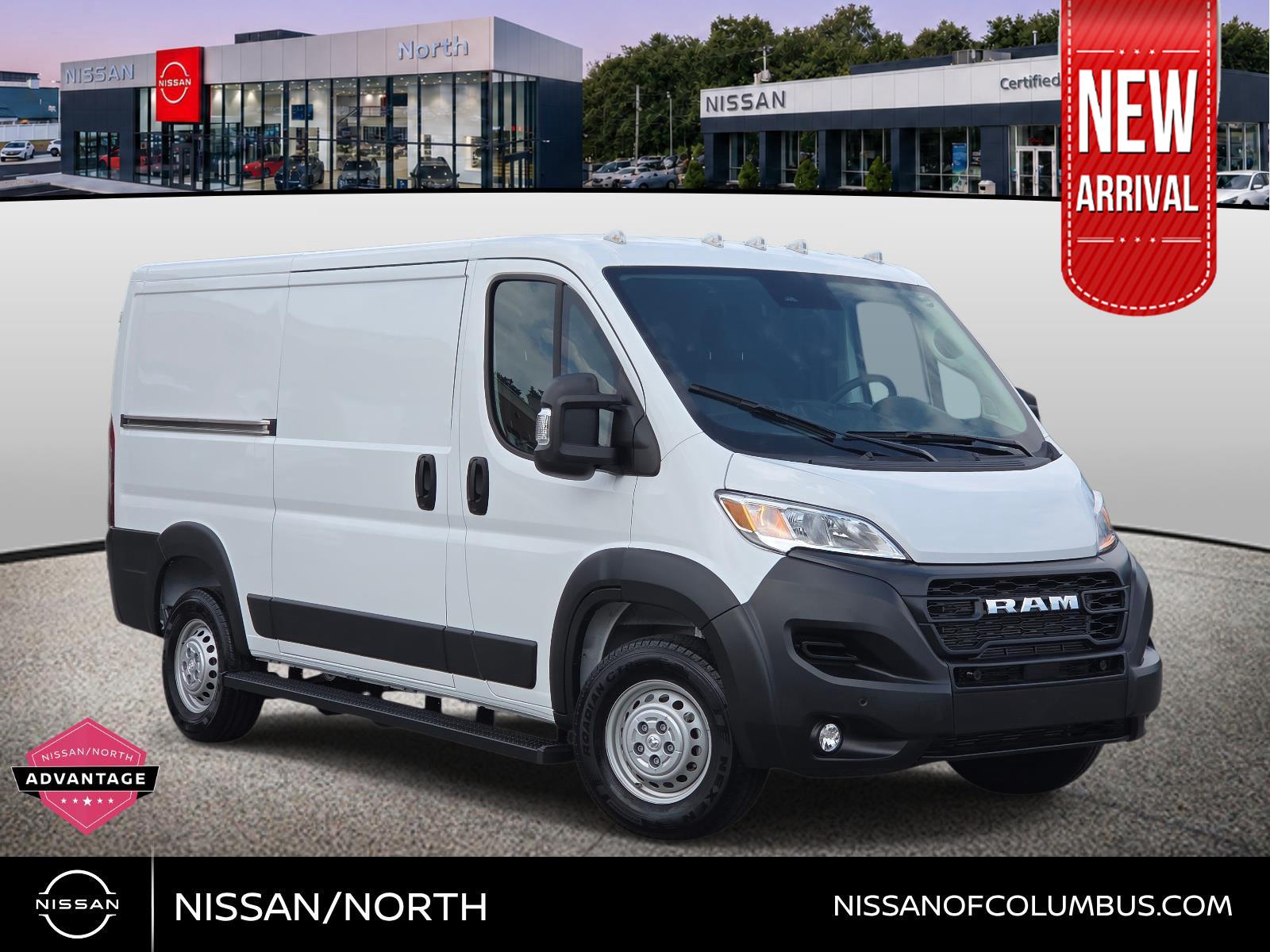 Bright White Clearcoat 2025 RAM ProMaster Van Front-Wheel Drive 9-Speed Automatic