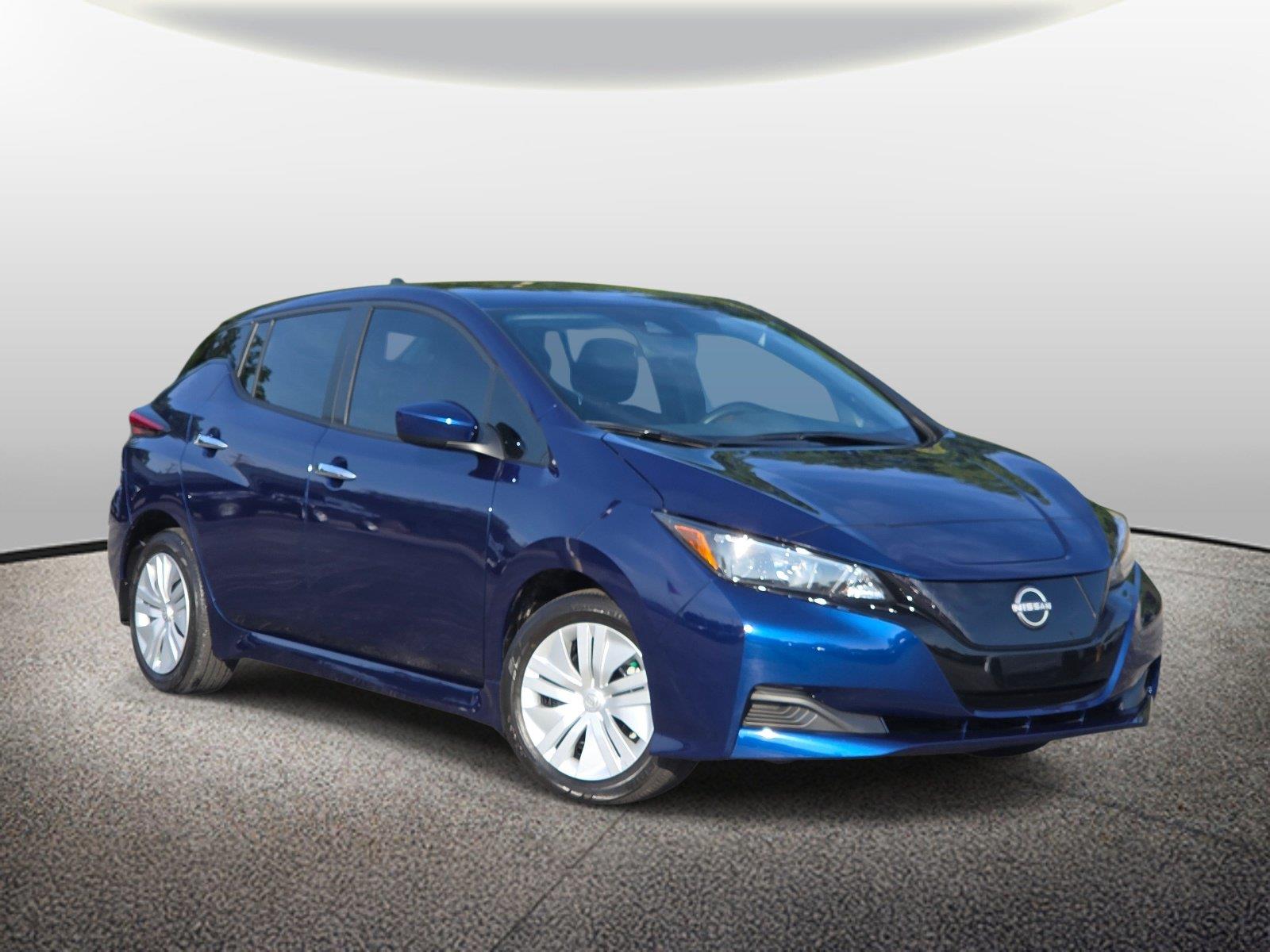 2025 Nissan LEAF S FWD
