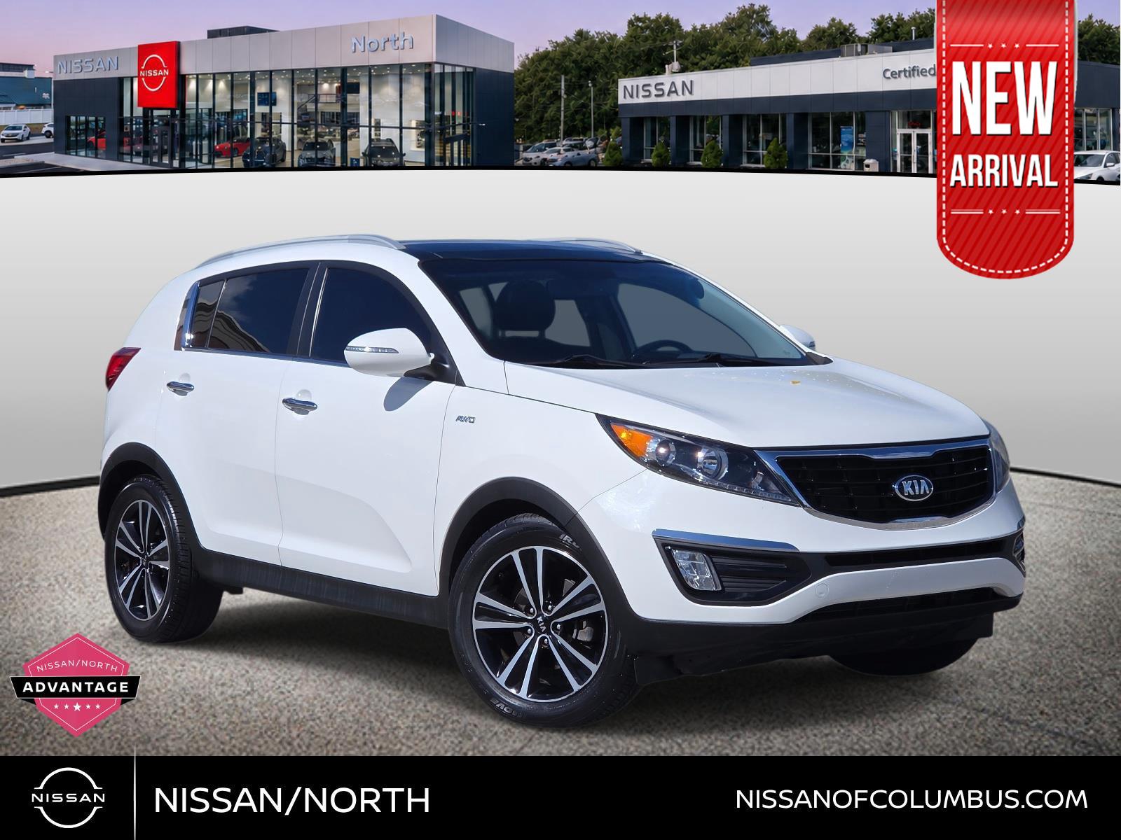 Clear White 2016 Kia Sportage SUV / Crossover All-Wheel Drive Automatic