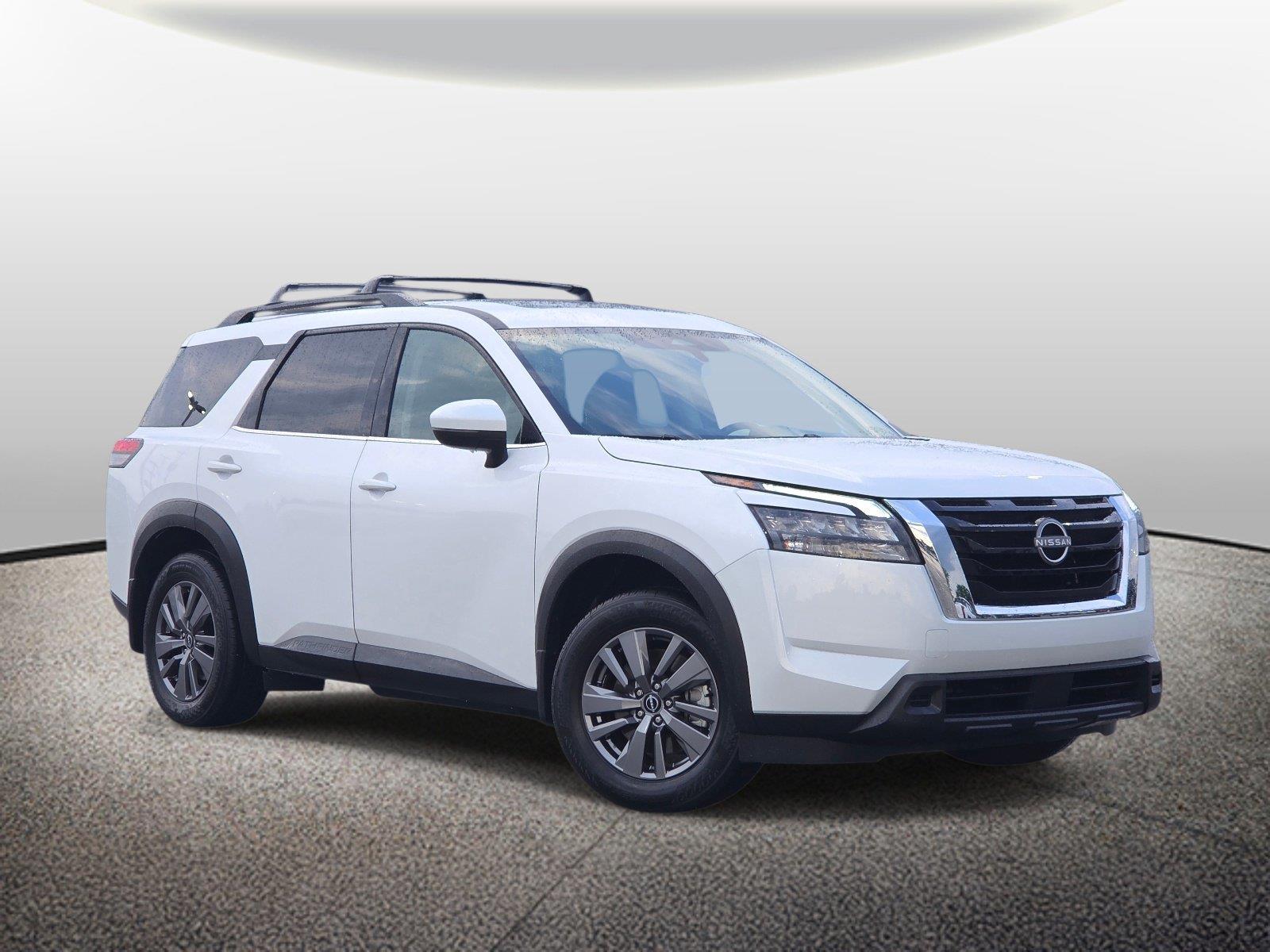 Everest White Pearl Tricoat 2025 Nissan Pathfinder SUV / Crossover All-Wheel Drive Automatic