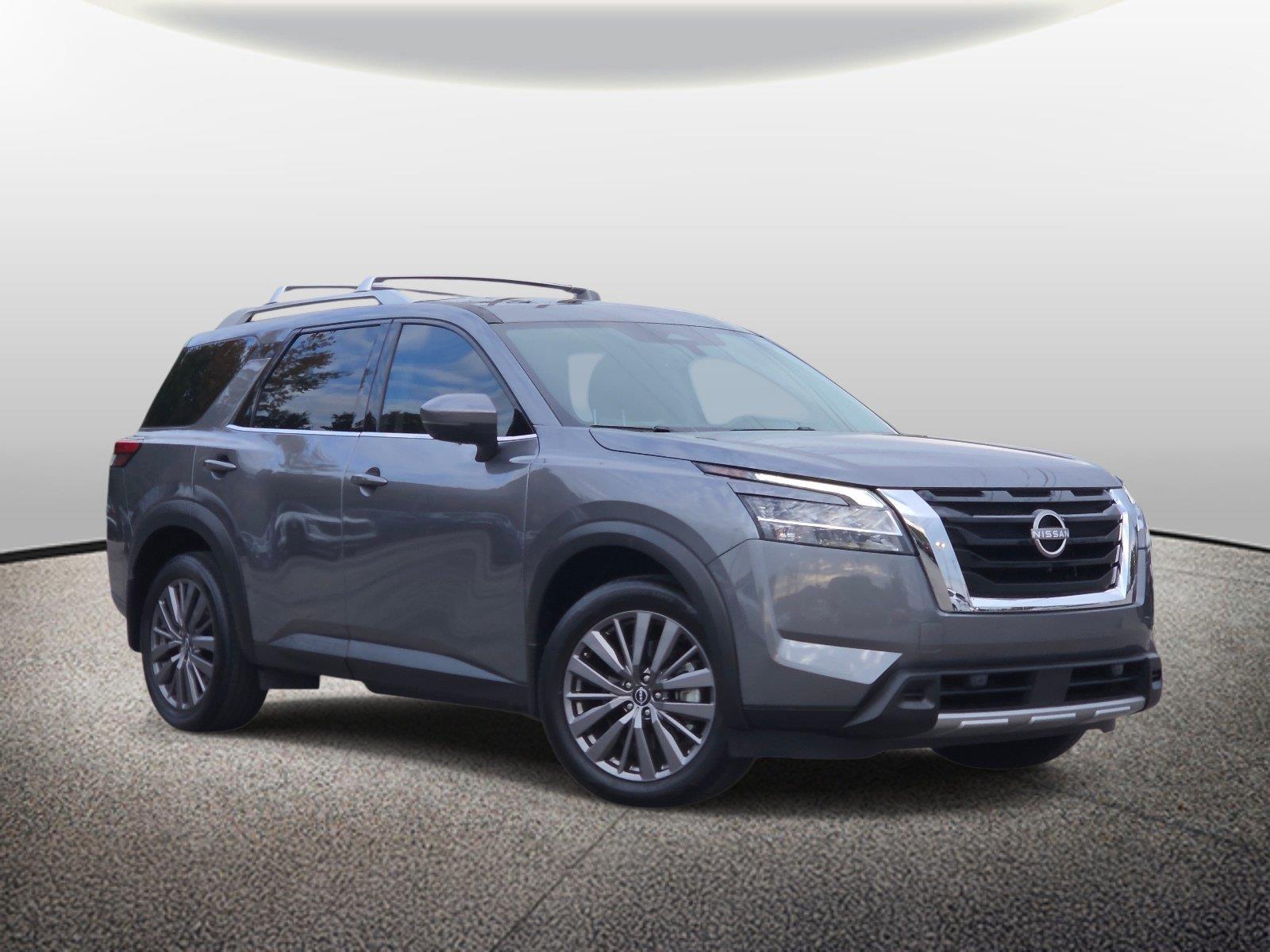 Gray (Gun Metallic) 2024 Nissan Pathfinder SUV / Crossover Front-Wheel Drive Automatic