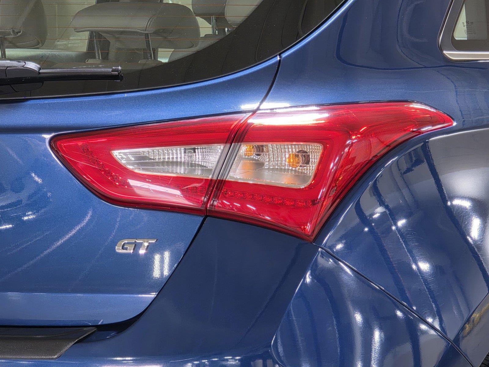 Used 2014 Windy Sea Blue Hyundai HATCHBACK image 12